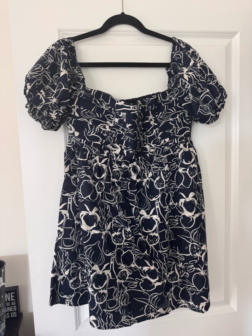 Abercrombie & Fitch Navy and White Floral Puff-Sleeve Mini Dress